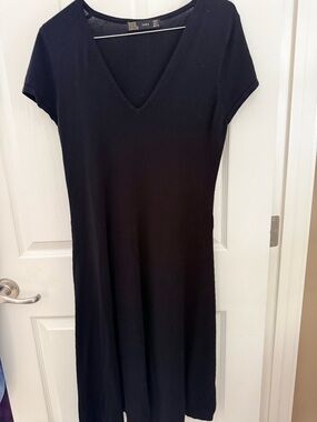 Zara Knit Black Short Sleeve Midi Dress Plunging U Neckline Size Large.